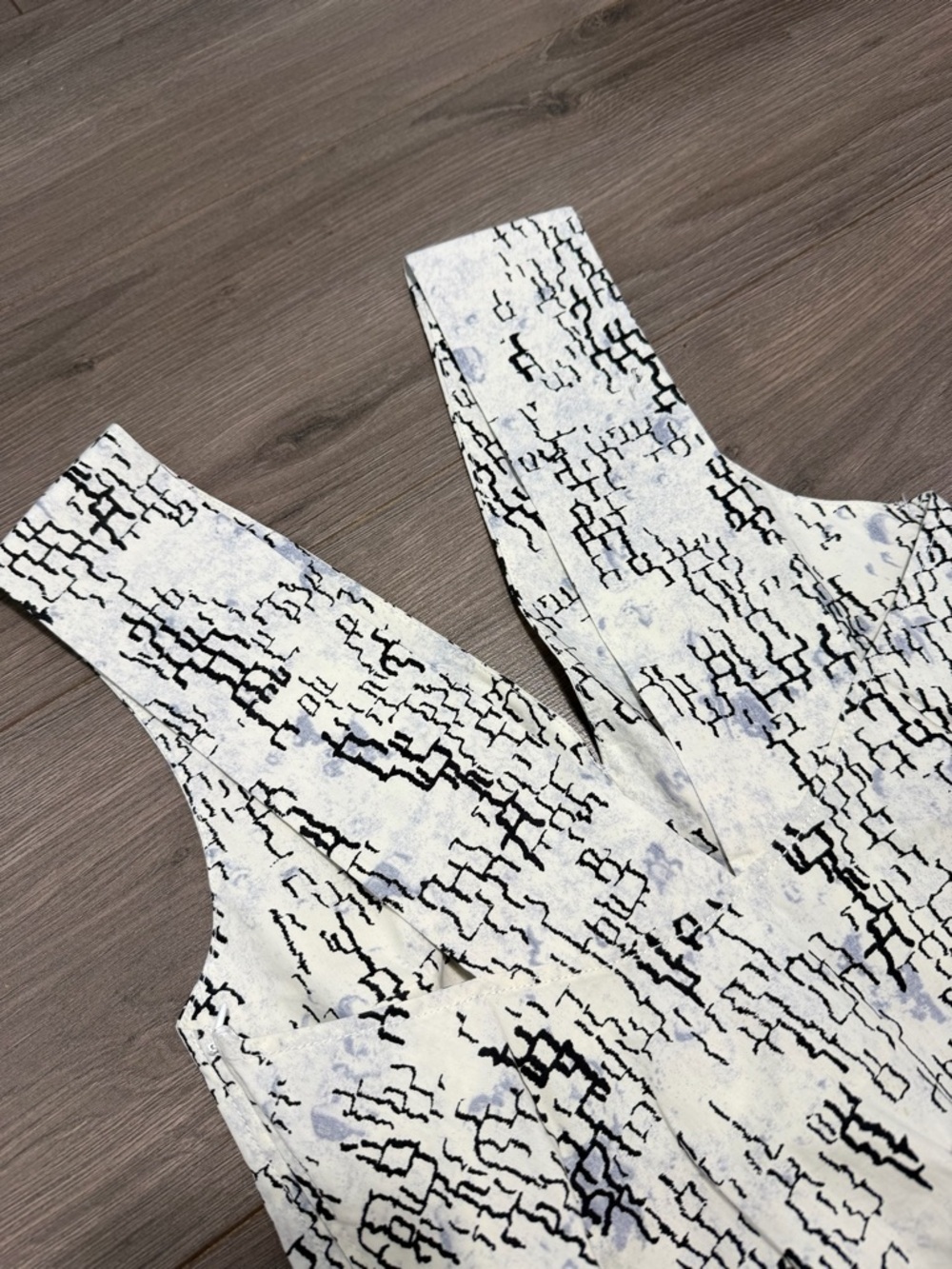 COS sleeveless top with a blue and black abstract geometric pattern - Picture 14 of 14